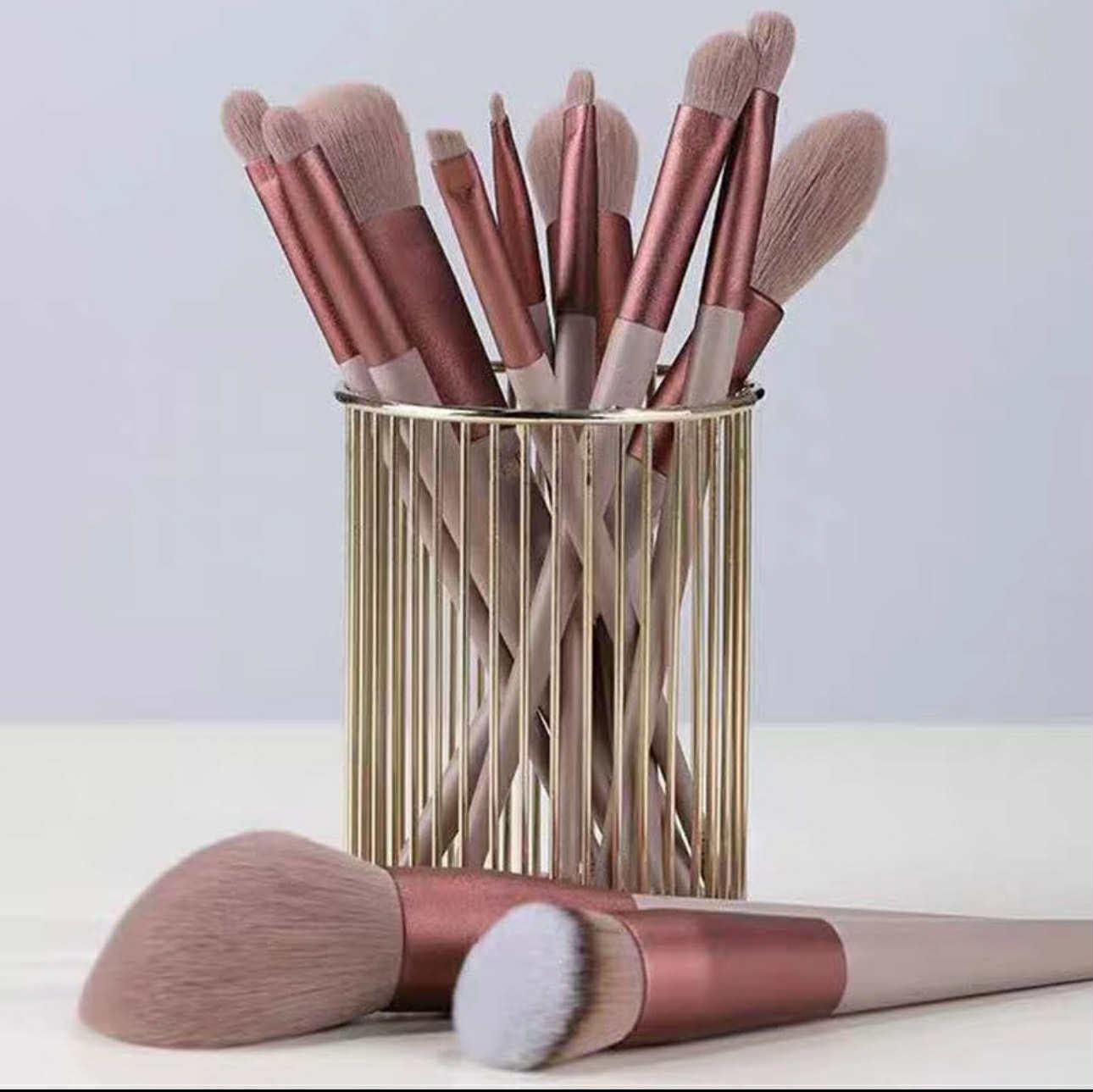 13pcs MakeUp/Cosmetic Brush Set | Beauty Cosmetic Brushes w/ Soft Fur
